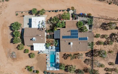 Photo 2 - Sunset Grove by Avantstay New Pool Desert Views