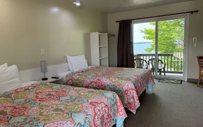 Photo 3 - Lake View Motel & Gift Shop