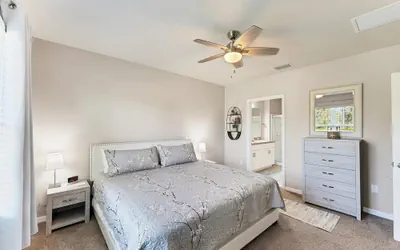 Photo 4 - 25128 East Lenox Circle