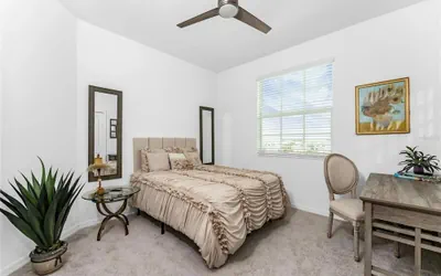 Photo 5 - 14141 Heritage Landing Blvd #931
