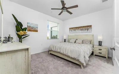 Photo 3 - 14141 Heritage Landing Blvd #931