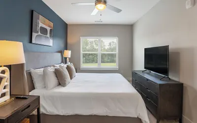 Photo 4 - Landing Apartments Mason Creek Circle