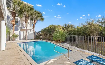 Photo 2 - A Winterpast by the Sea - Gulf Front With Private Pool