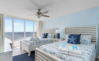 Photo 5 - Come Enjoy KC & The Sunshine State: 3-bed, 3-bath With Stunning Ocean Views