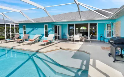 Photo 5 - Orange Cove Heated Pool Oasis of Calm - Look