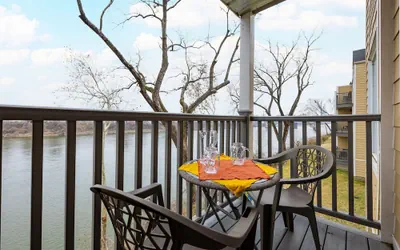 Photo 2 - Cumberland River Views Walk to Broadway Downtown Stadium Rockin Riverfront