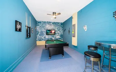 Photo 2 - Stunning Game Room Pool Jacuzzi Storey Lake 2799