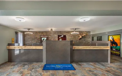 Photo 4 - HOTEL FUZION INN & SUITES