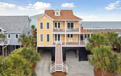 Photo 3 - Oceanfront w/ Pool, Panoramic Deck Views, 5bdr Folly Ocean Breeze by Avantstay