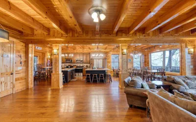 Photo 4 - 100 Guests Blackthorn Sister Smokies Homes Luxury Mountain Retreat