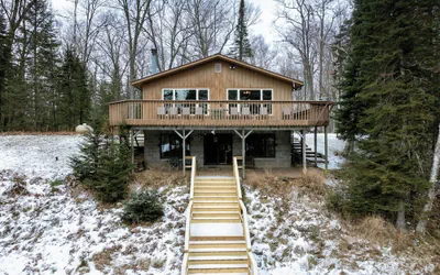 Photo 2 - H's Place
