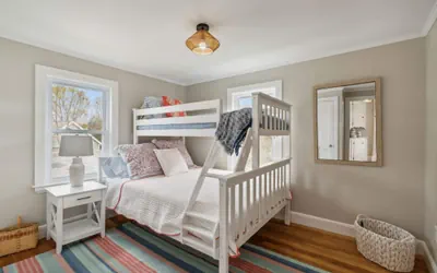 Photo 4 - The Coastal Nest Stay for 5!