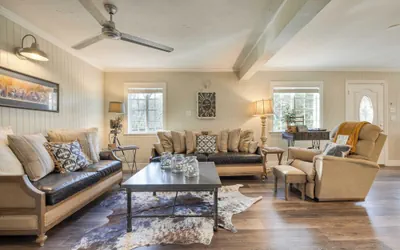 Photo 4 - Luxury Wine Country Haven + Vineyard Views Near Top Wineries Adelaida Farmhouse