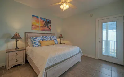 Photo 3 - Chic 2BR Coastal Condo Shared Pool Near the Beach Envy the Adventure
