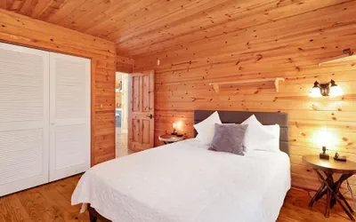 Photo 4 - High-top Lakeview Chateau #2520