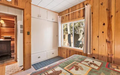 Photo 3 - Cute and Cozy Cottage #2522