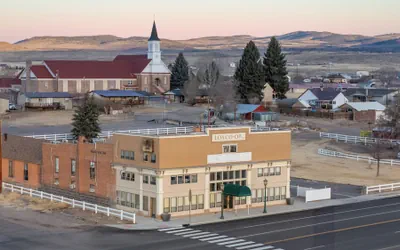 Photo 2 - Road Creek Inn
