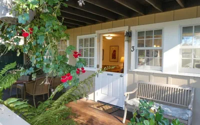 Photo 2 - Carmel Dolores Cottages
