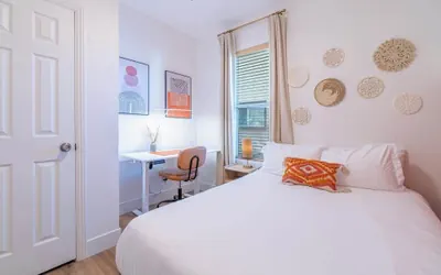 Photo 4 - Charming Family 2BR Midtown Reno - Pets Welcome