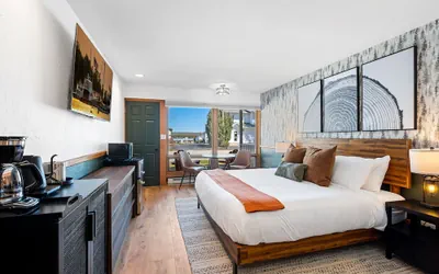 Photo 2 - Spruce and Shore Motel