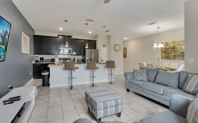 Photo 3 - Your 4bdr Vacation Home - 4838