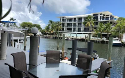Photo 5 - Singer House on the Water