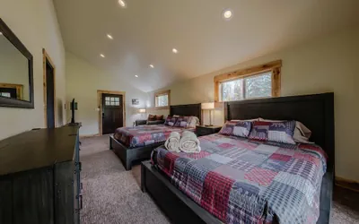 Photo 4 - Flathead River Retreat For 15!