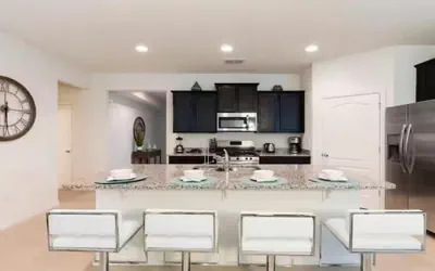 Photo 5 - Solterra Resort!! Spacious House With Game Room, Private Pool and Movie Room!!