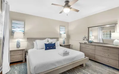 Photo 5 - Sleeps 8 w/ Resort Pools, Tennis, Golf & Beach Access + Attraction Tickets!
