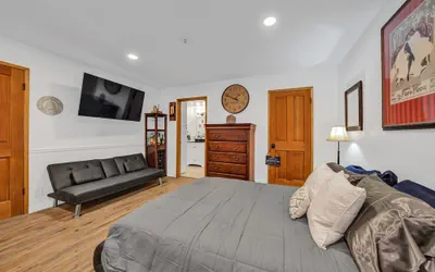 Photo 4 - Mays Luxury Farm Stays