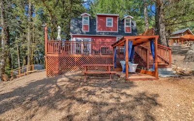 Photo 2 - Mays Luxury Farm Stays