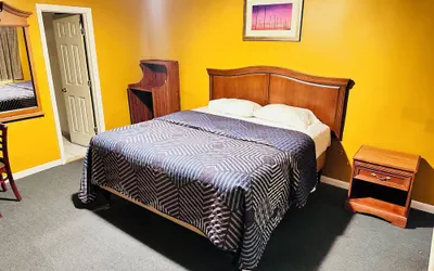 Photo 5 - The Best Way Inn