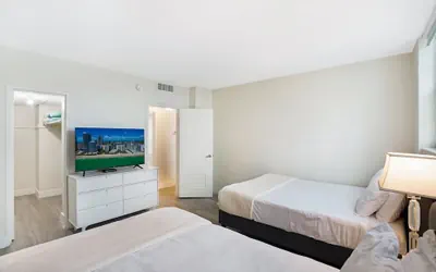 Photo 5 - GLOBALSTAY Tides Hollywood Beach Retreat