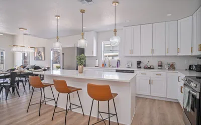 Photo 3 - Create Memories 4BR 3BA Near Riverwalk Downtown
