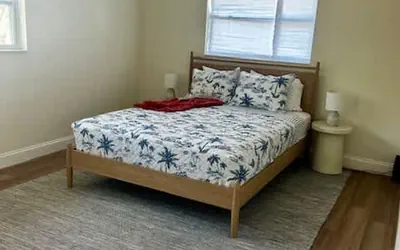 Photo 3 - NEW Stunning Home-close to Beaches-pet Friendly