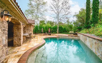 Photo 3 - Luxury Villa w Pool Garden Outdoor Lounge
