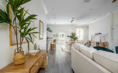 Photo 4 - Fun Airy Florida Vacation Home With Private Pool