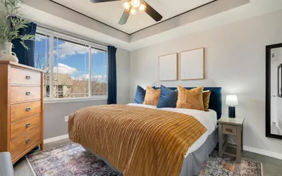 Photo 2 - Timberline Retreat King Bed, Fireplace & Pool!