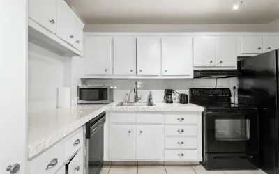 Photo 5 - Bay Harbor Sunset Apt 3A