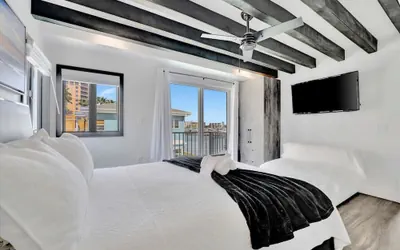 Photo 3 - The Aura a Luxury Waterview Condo Heated Pool