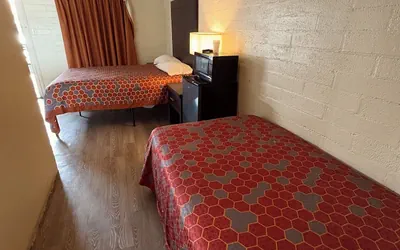 Photo 5 - Border Motel