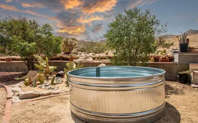 Photo 2 - @ Marbella Lane - The Wine Mine Desert Escape
