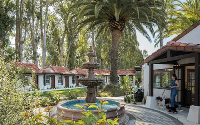 Photo 2 - Casia Inn