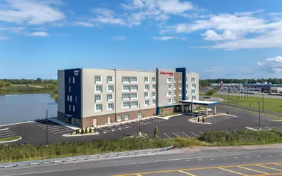 Photo 2 - Hampton Inn & Suites by Hilton Port Clinton Catawba Island
