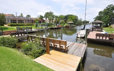 Photo 5 - Salty Breeze Canal Front Pool Home W Boat Dock