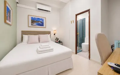 Photo 2 - Room 9: Sleek & Serene Stay in San Juan