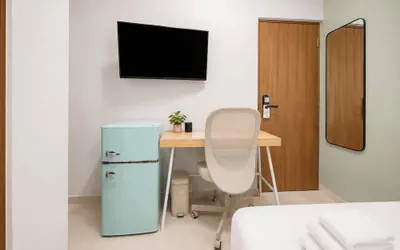 Photo 5 - Room 9: Sleek & Serene Stay in San Juan