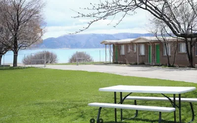 Photo 2 - Lodge Motel - Bear Lake - Garden City