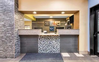 Photo 3 - Red Lion Inn & Suites Blue Springs