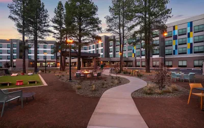 Photo 2 - Home2 Suites By Hilton Flagstaff
